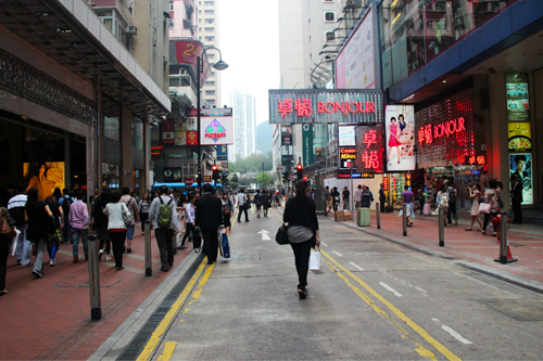香港铜锣湾一商铺约1500万每平 12㎡卖1.8亿港