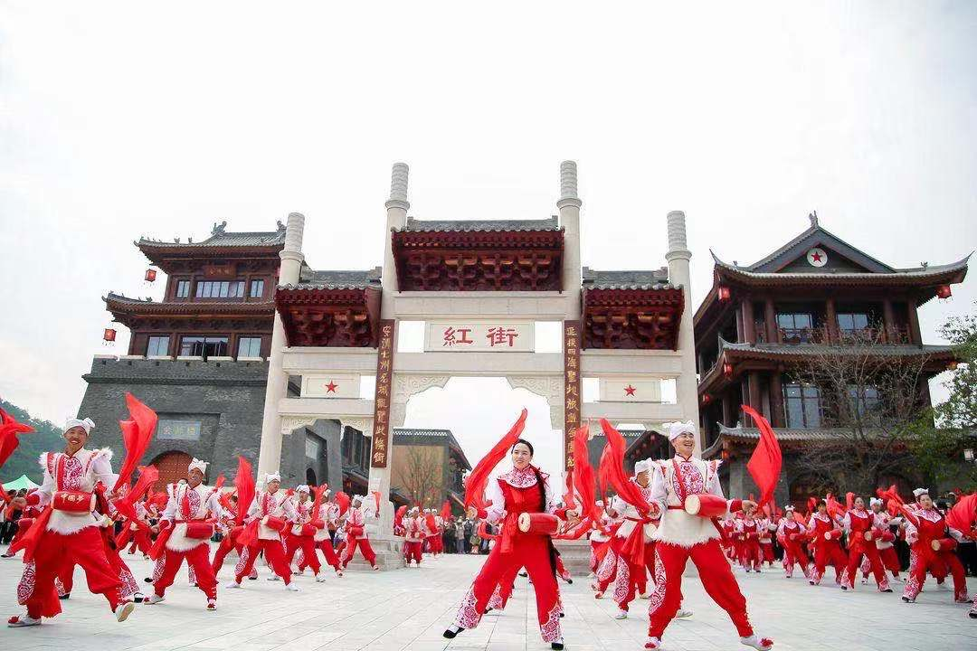 创新红色旅游模式 打造红色旅游品牌 延安红街精彩开业中国网地产