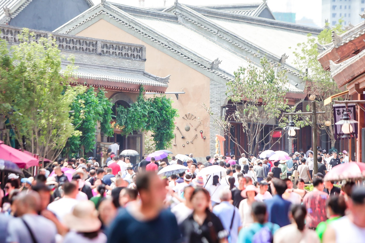 延安红街开业首月游客超200万人次 “互动体验”成为 “吸客王”中国网地产