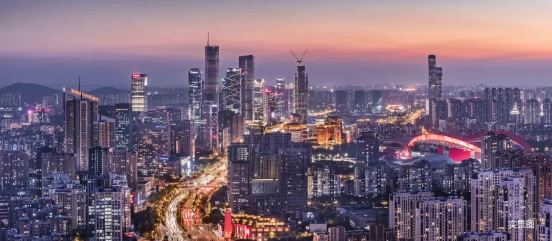 2021年 南京有錢人在這些高端公寓花了近15億_中國網地産